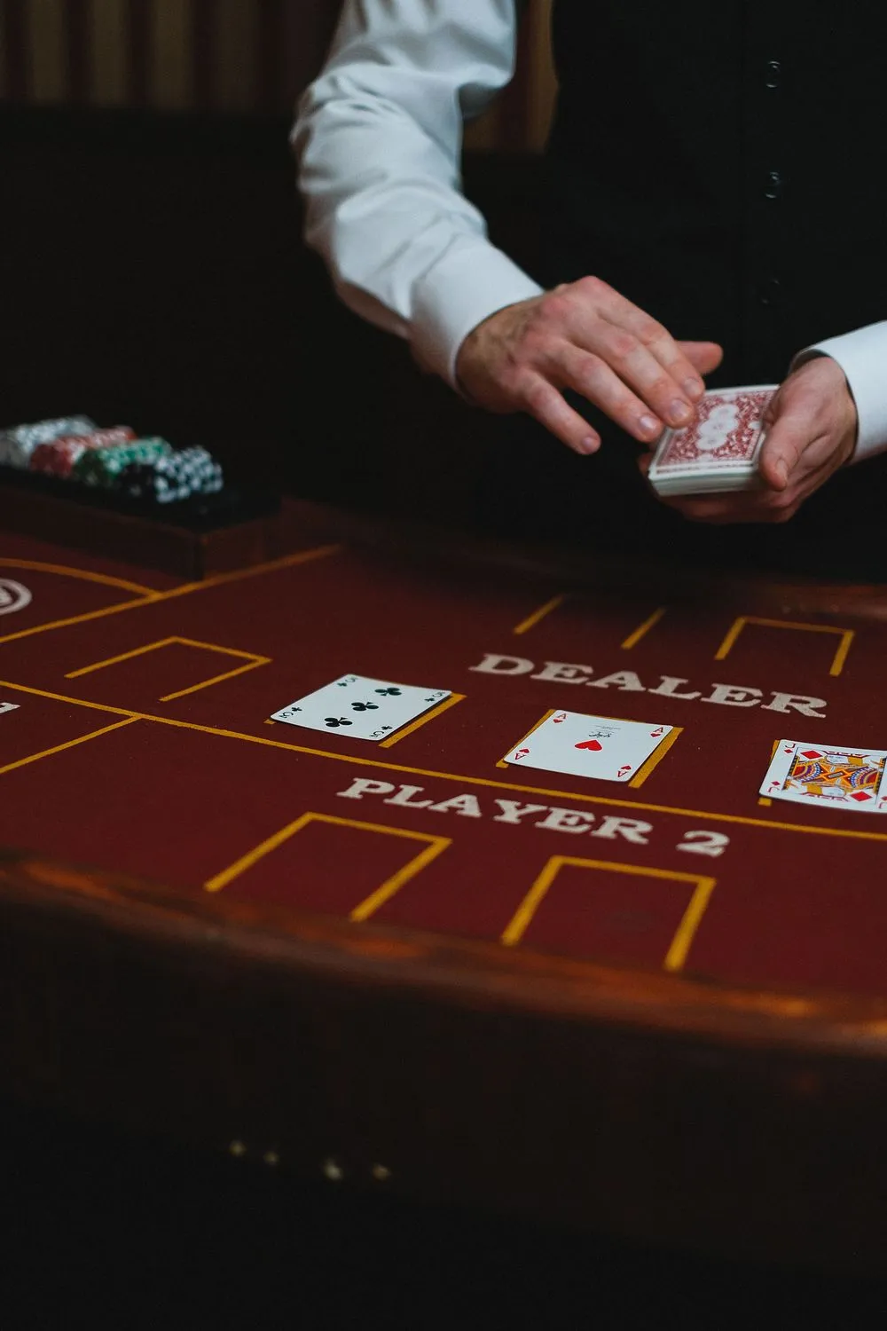 Royal Poker Wing